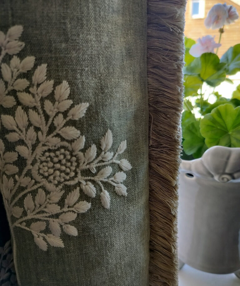 Home Design Nykoping gardin detalj 768x917